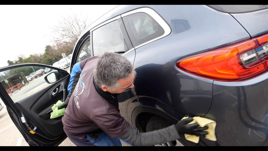 faire briller sa voiture sans polish