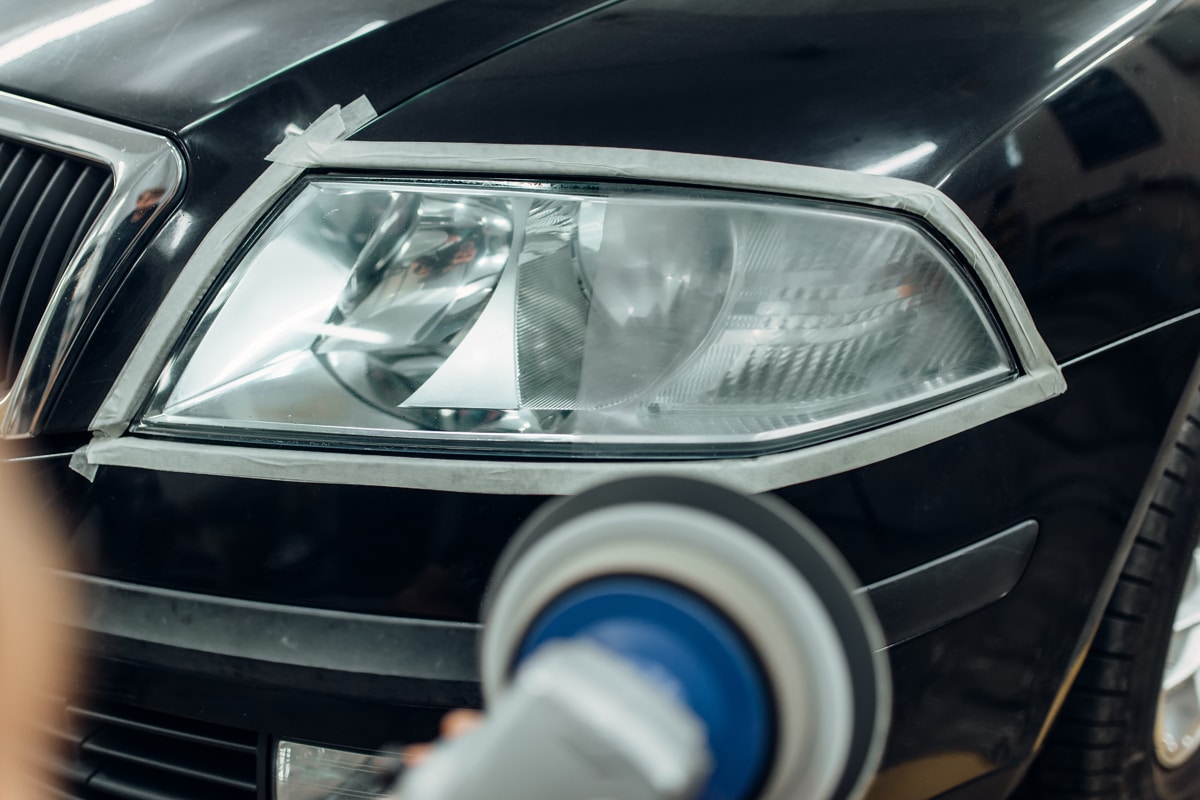 Choisir meilleur kit rénovation de phare voiture