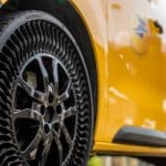 Les pneus increvables Michelin équipent la flotte de la Poste