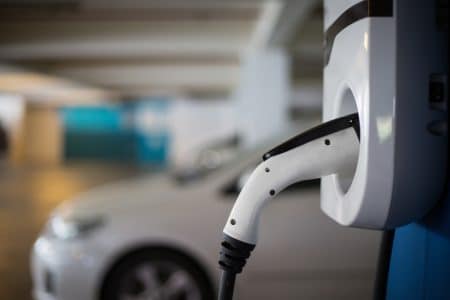 Quelle voiture électrique se recharge le plus vite