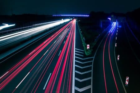 Nouvelle ère sur l'autoroute : cap sur les 150 km/h !