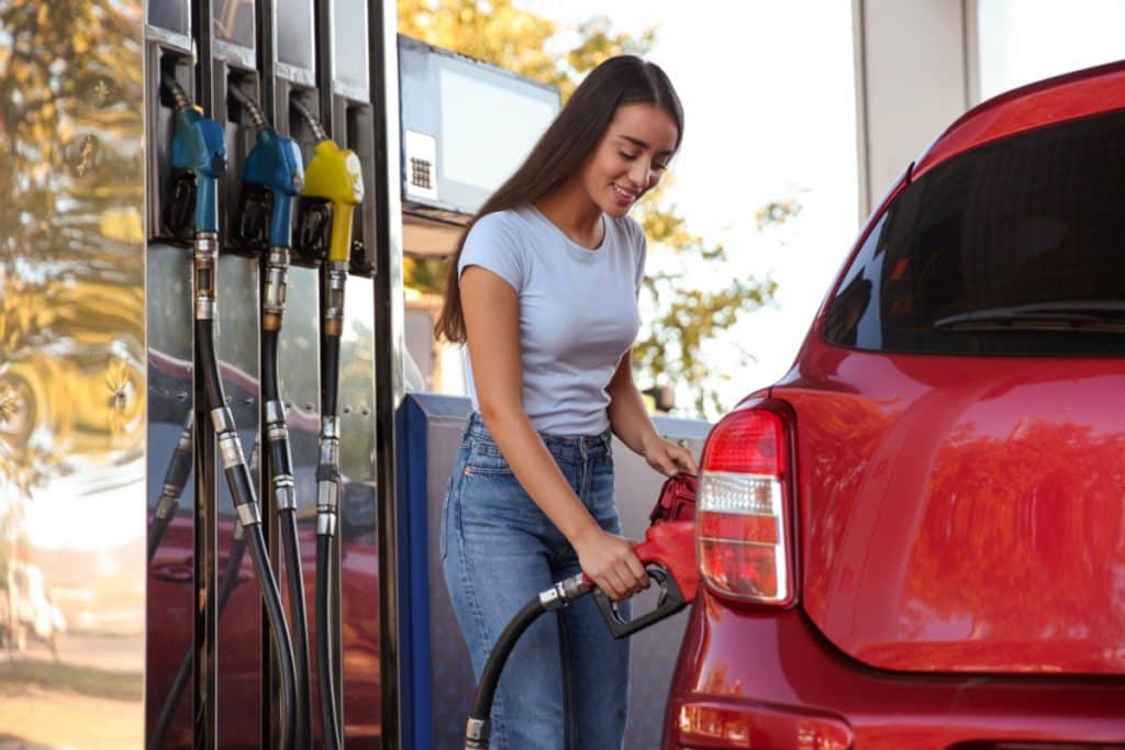 Intermarché brade son carburant ce week-end Vous ne devez pas rater cette offre incroyable !