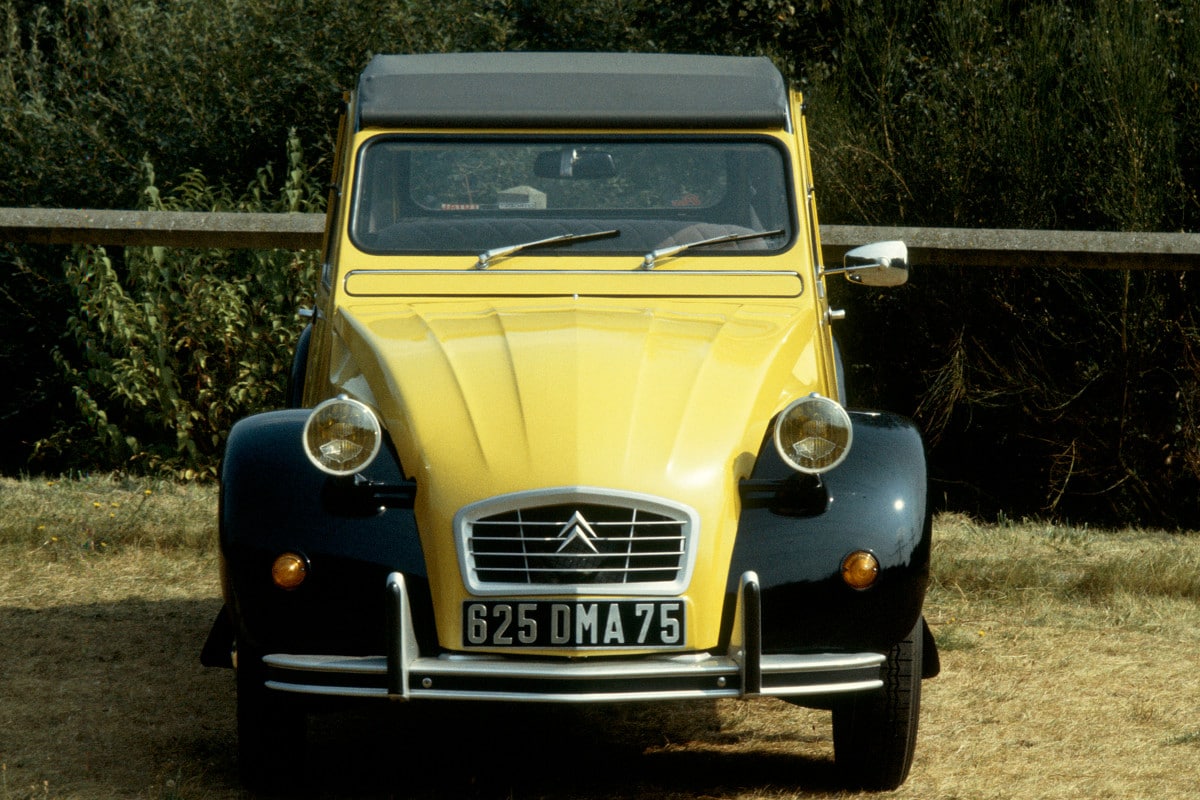 75 ans la 2 CV Citroën et elle a conquis le monde