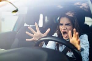 Attention, propriétaires de SUV : Vous risquez de perdre votre droit de conduire ! (La raison est choquante)